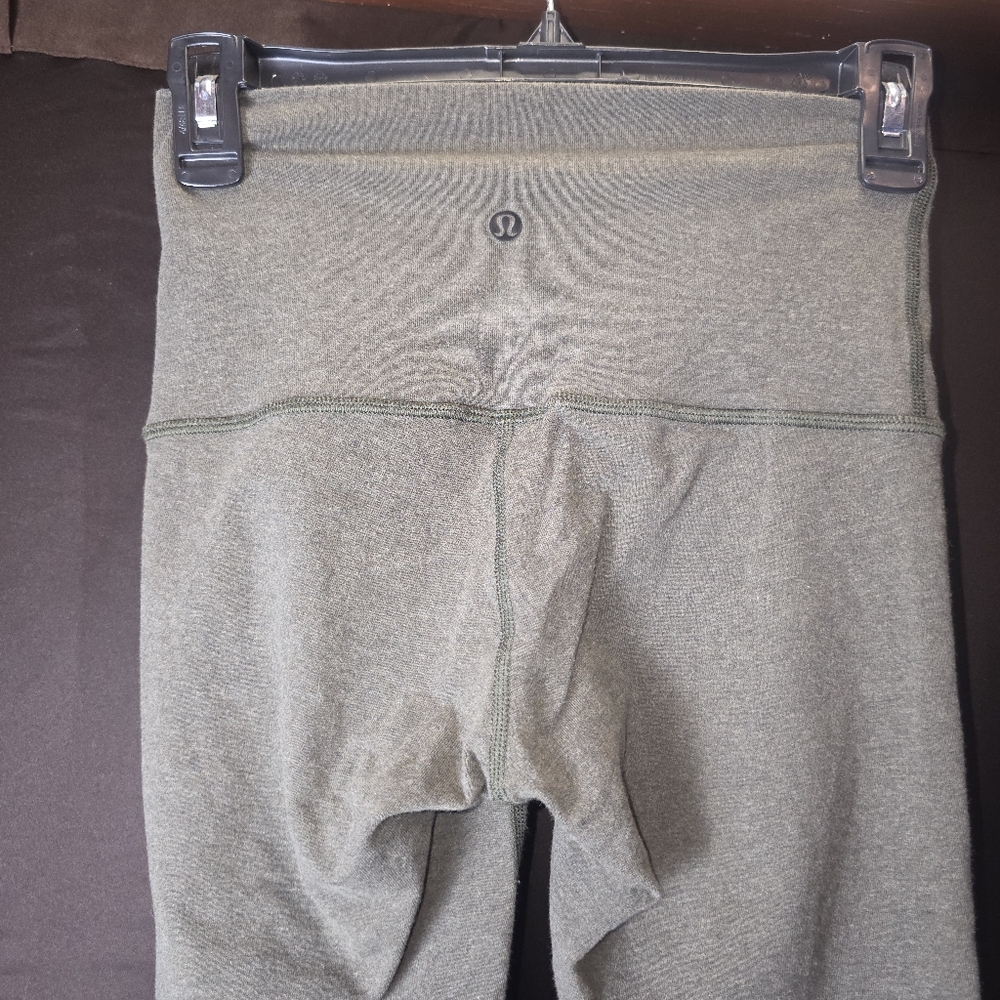 Lululemon Wunder Under Crop Leggings Sz 4 Army Green Heathered‎ Luon Yoga Pants